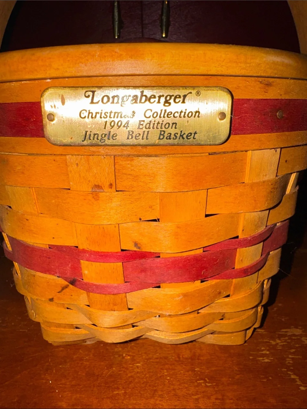 Longaberger Vintage Red and Natural Woven Picnic Basket with Lid and Handle